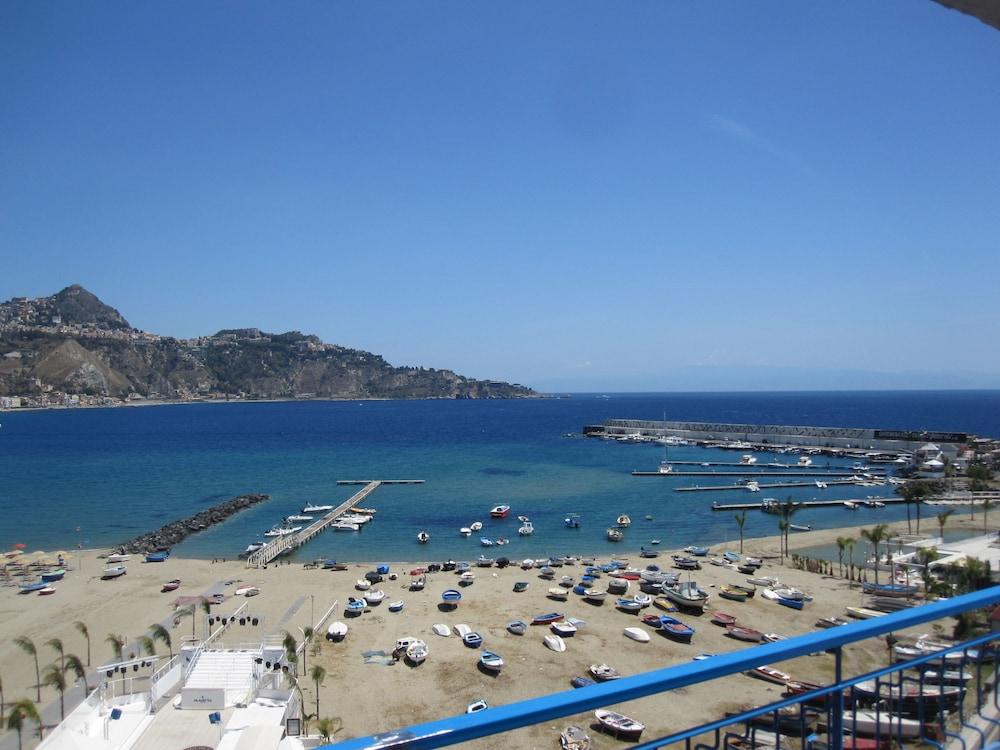 Hotel Panoramic Giardini Naxos Exterior photo