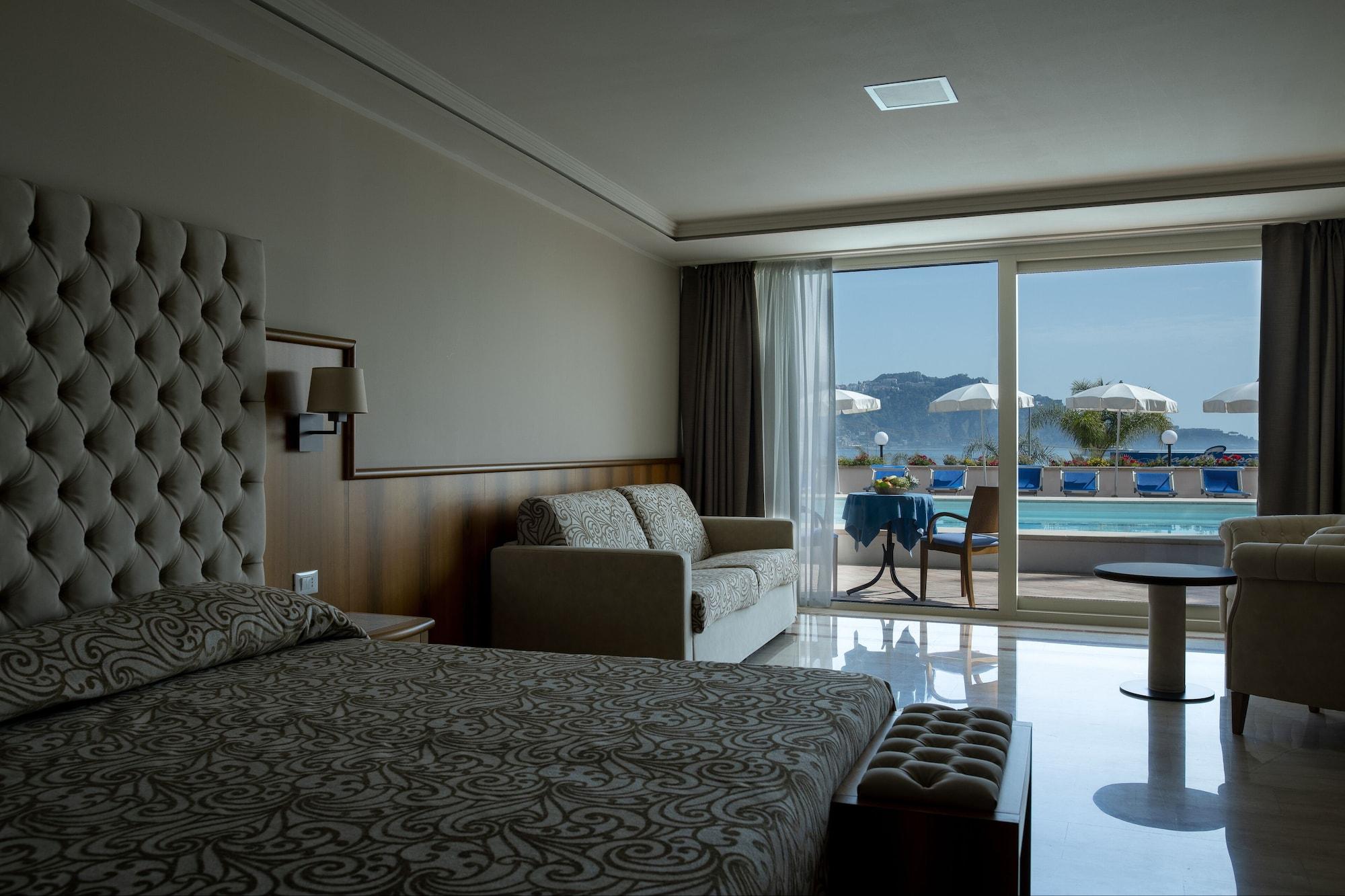 Hotel Panoramic Giardini Naxos Exterior photo