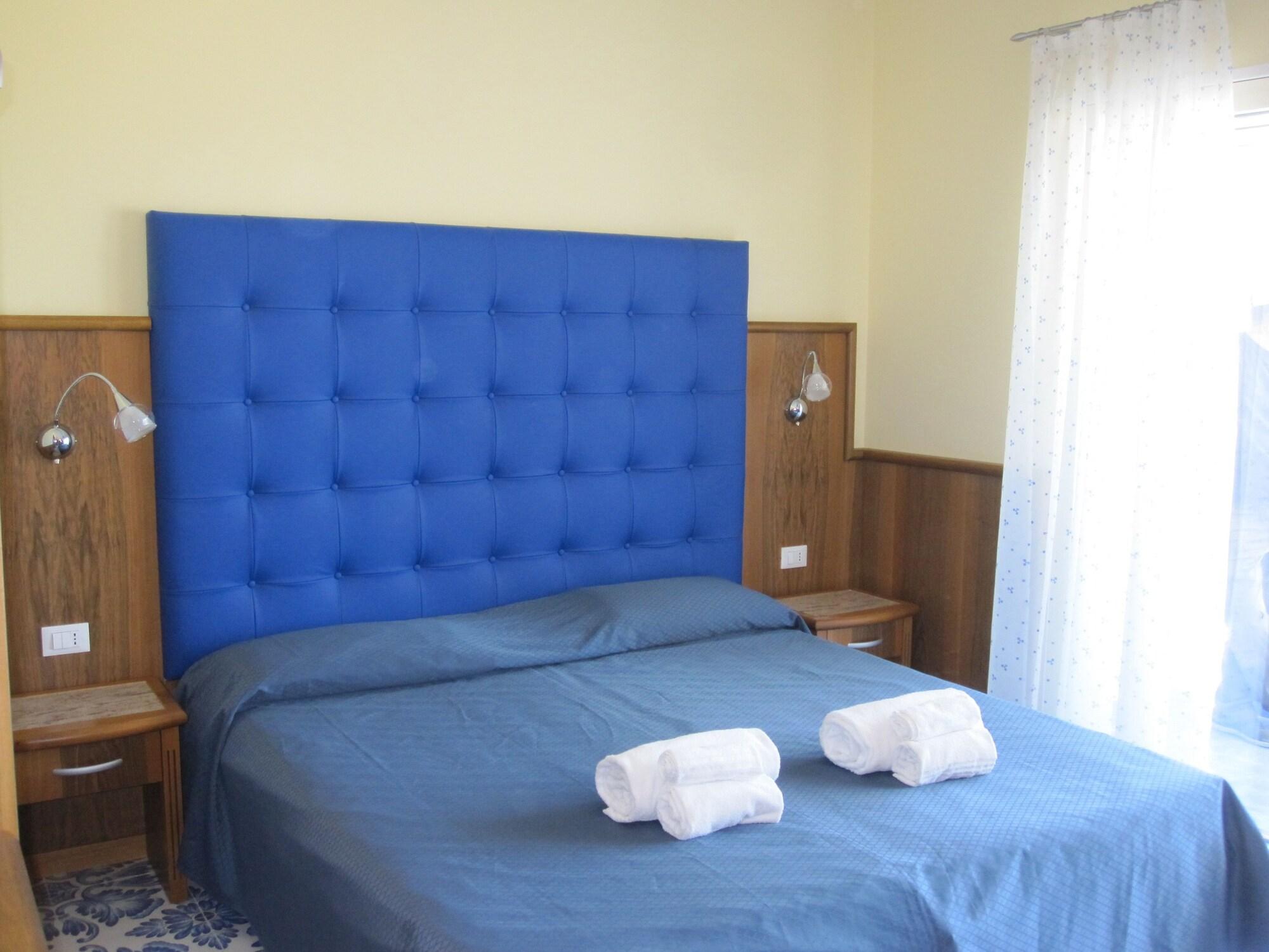 Hotel Panoramic Giardini Naxos Exterior photo